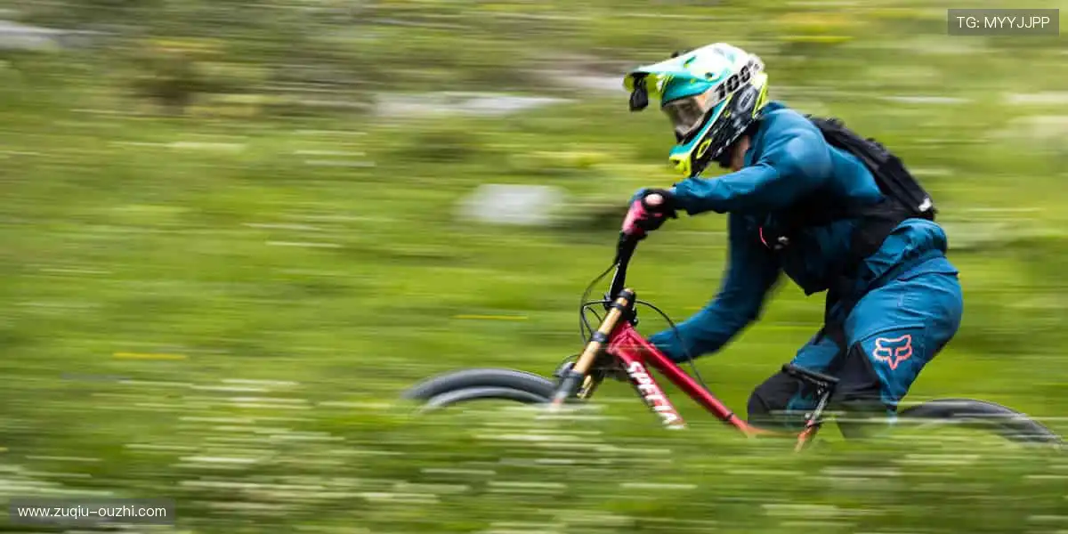 🏆挑战极限，成就冠军！与我们共赴赛场荣耀之巅！✨